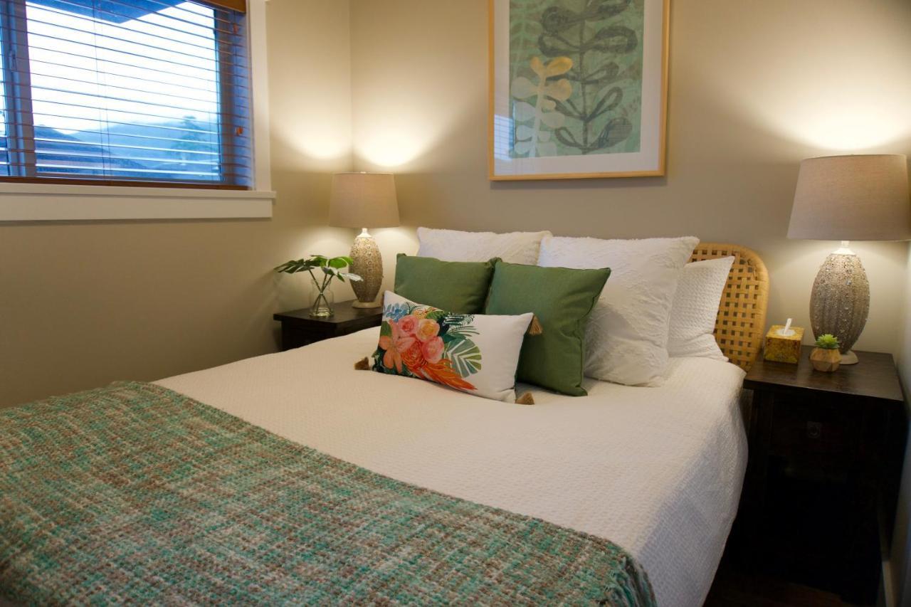 Port Renfrew Vacation Rentals Exterior foto